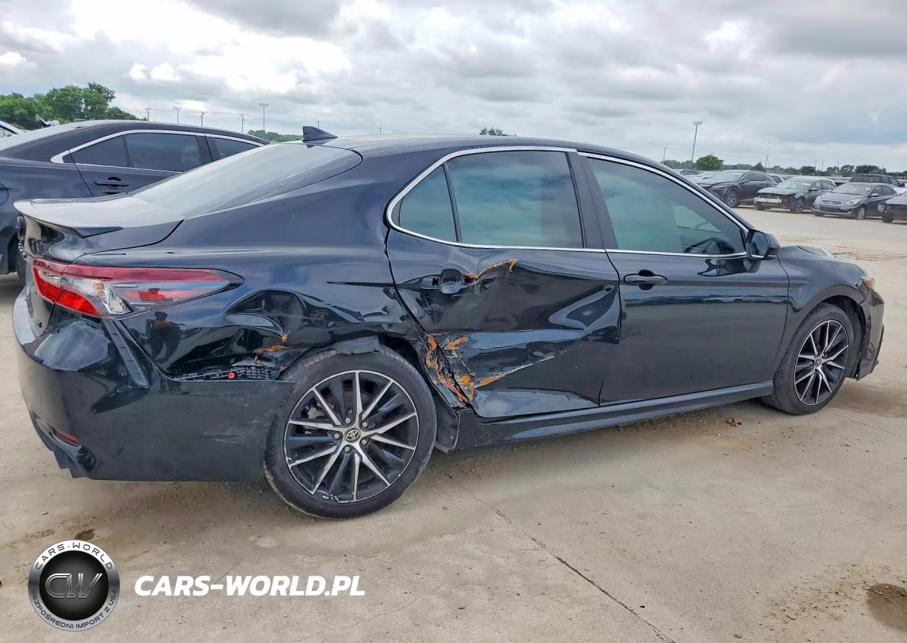 2021 Toyota Camry Se VIN:4T1G11AK0MU416464 - 3