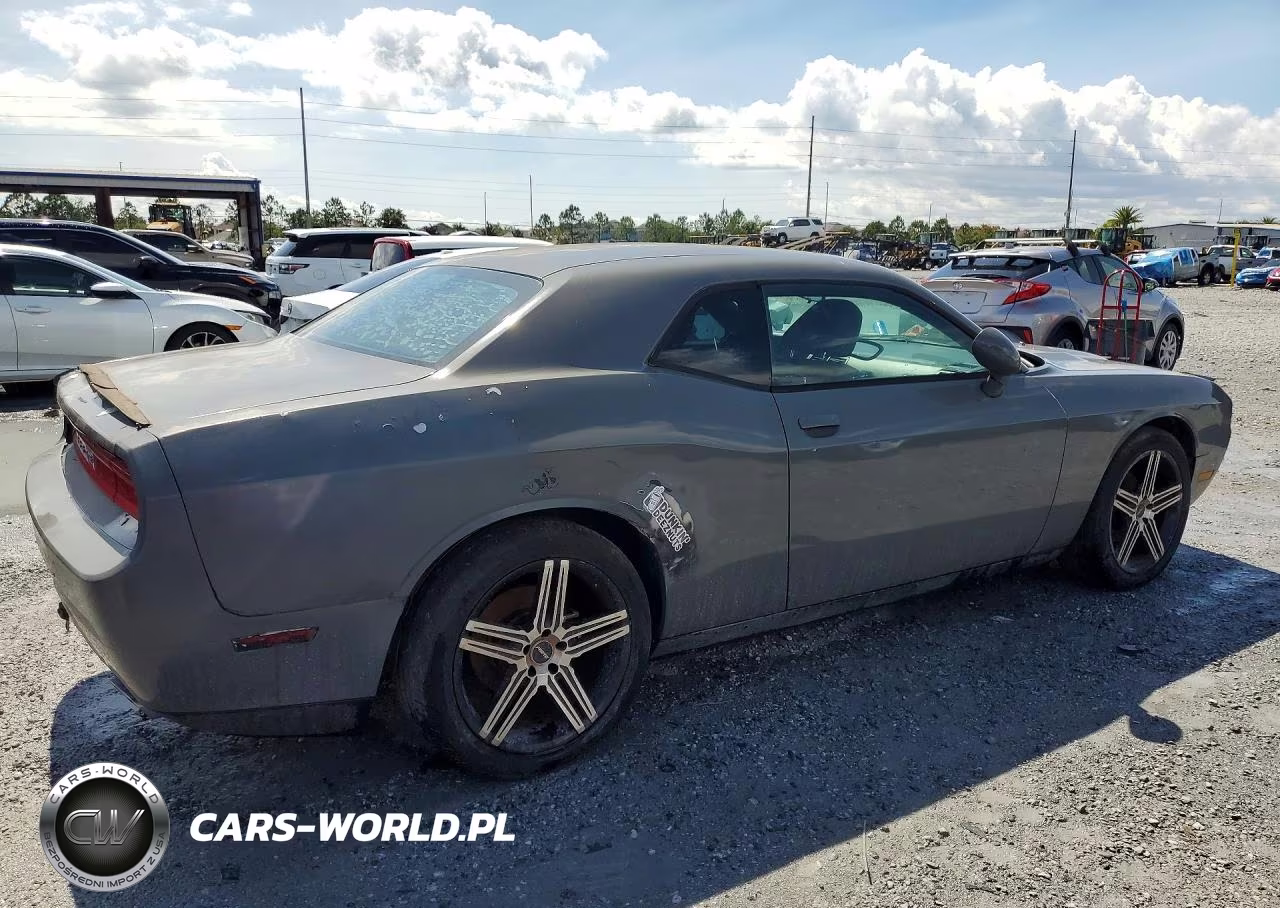 2011 Dodge Challenger VIN:2B3CJ4DG1BH535069 - 3