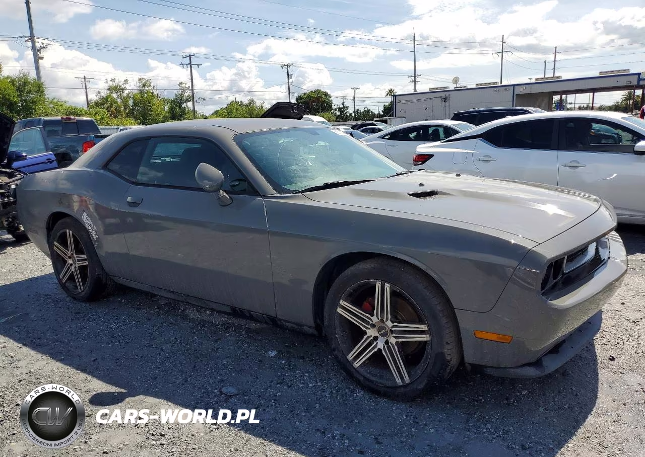 2011 Dodge Challenger VIN:2B3CJ4DG1BH535069 - 4