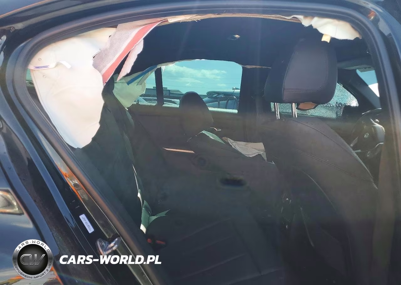 2020 BMW 330I VIN:3MW5R1J02L8B21457 - 10