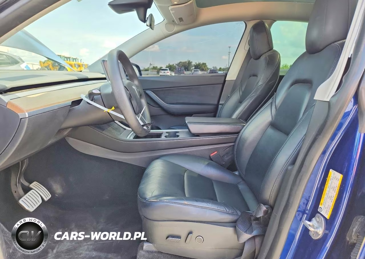 2022 Tesla Model Y Performance Dual Motor All-Wheel Drive VIN:7SAYGDEF3NF372818 - 7