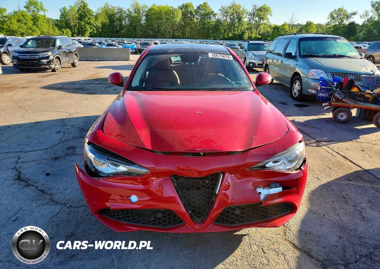 2019 Alfa Romeo Giulia VIN:ZARFANAN7K7601579 - 5
