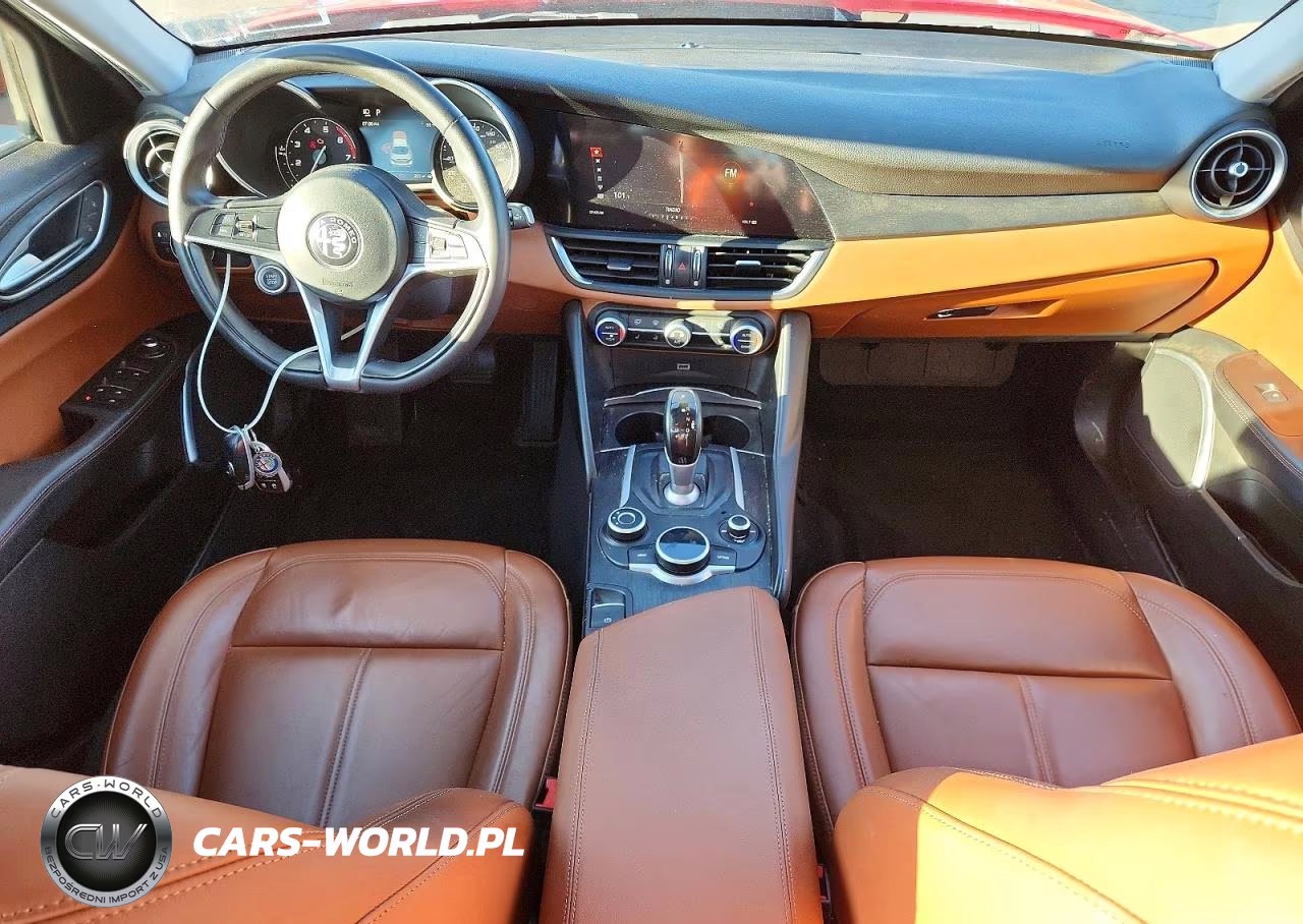 2019 Alfa Romeo Giulia VIN:ZARFANAN7K7601579 - 8