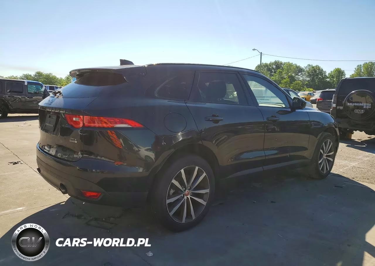 2018 Jaguar F-Pace Prestige VIN:SADCK2FX0JA324122 - 3
