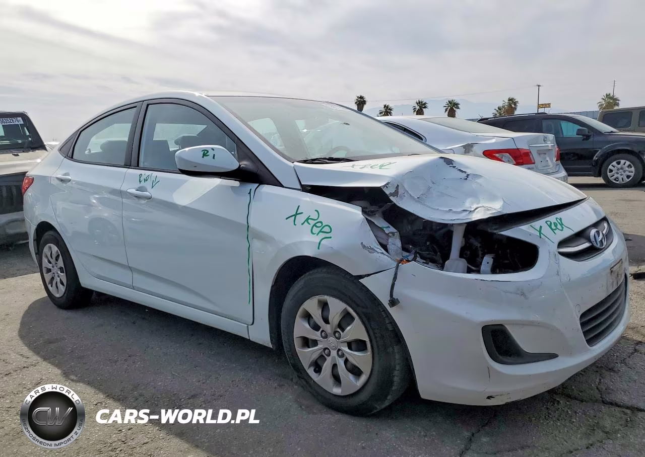 2015 Hyundai Accent Gls VIN:KMHCT4AE6FU922047 - 4