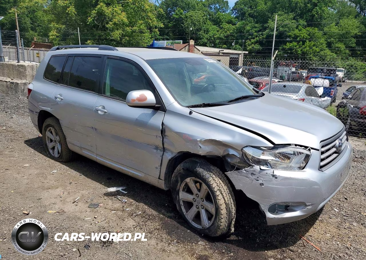 2010 Toyota Highlander Base VIN:5TDBK3EH6AS019329 - 4