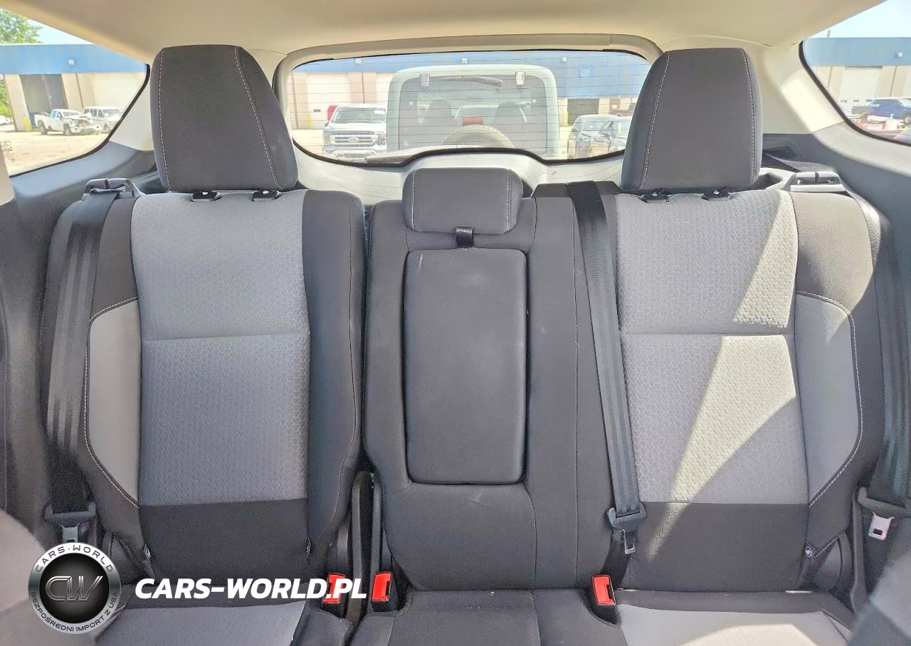 2018 Ford Escape Se VIN:1FMCU0GD2JUC68807 - 10