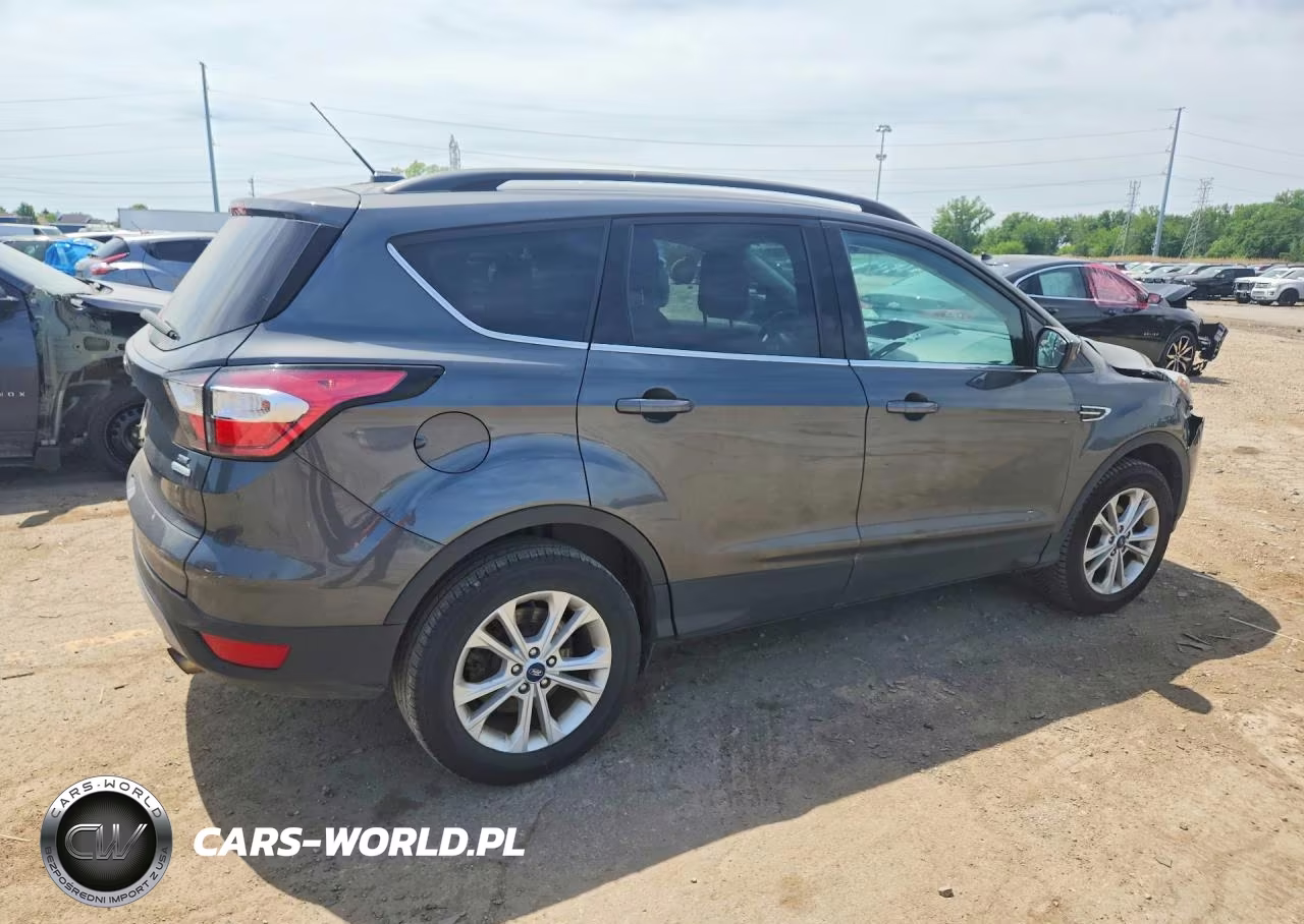 2018 Ford Escape Se VIN:1FMCU0GD2JUC68807 - 3