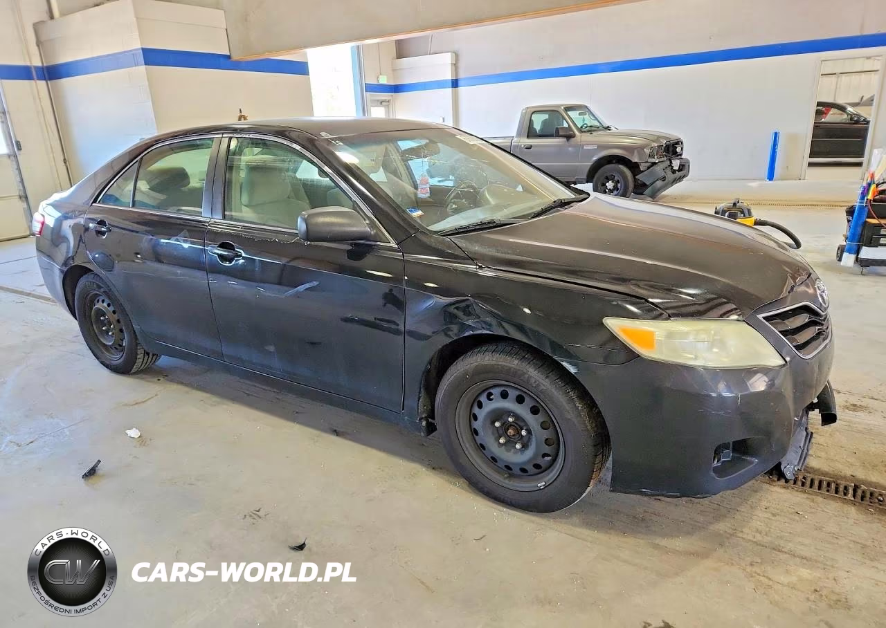 2010 Toyota Camry VIN:4T1BF3EK8AU031764 - 4