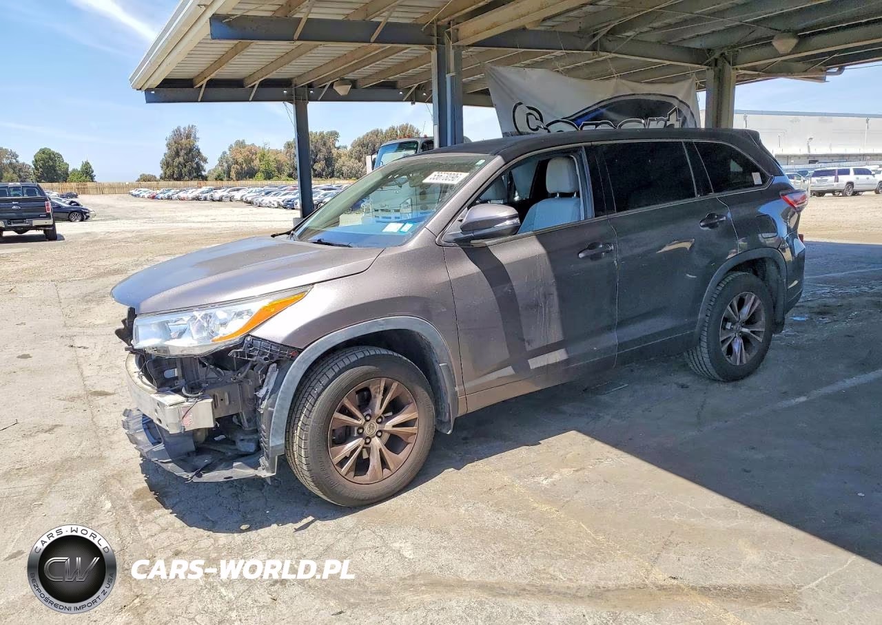 2015 Toyota Highlander Le Plus