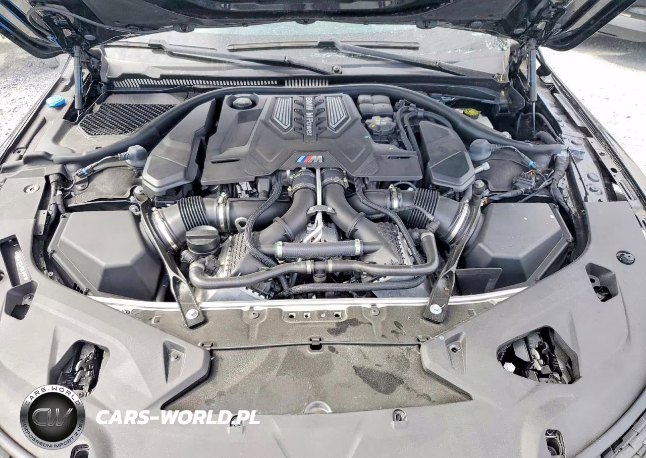 2023 BMW M8 VIN:WBSAE0C04PCM39107 - 11