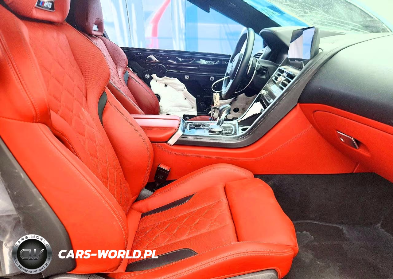 2023 BMW M8 VIN:WBSAE0C04PCM39107 - 7