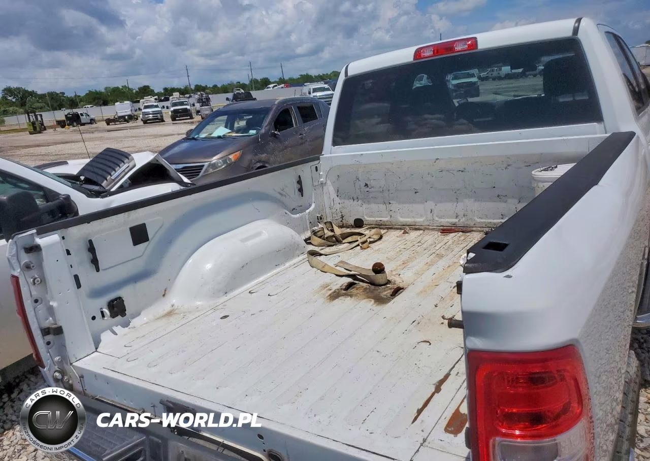 2021 Ram 2500 Big Horn VIN:3C6UR5DL6MG628582 - 10