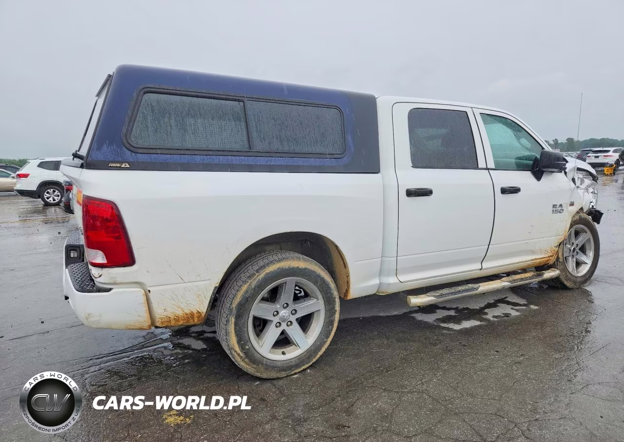 2018 Ram 1500 St VIN:3C6RR7KT3JG130596 - 3