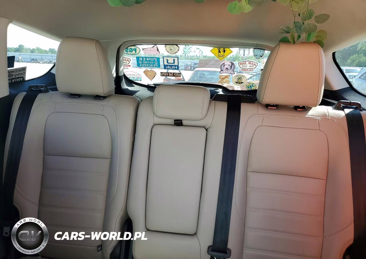 2019 Ford Escape Sel VIN:1FMCU0HD7KUA88657 - 10
