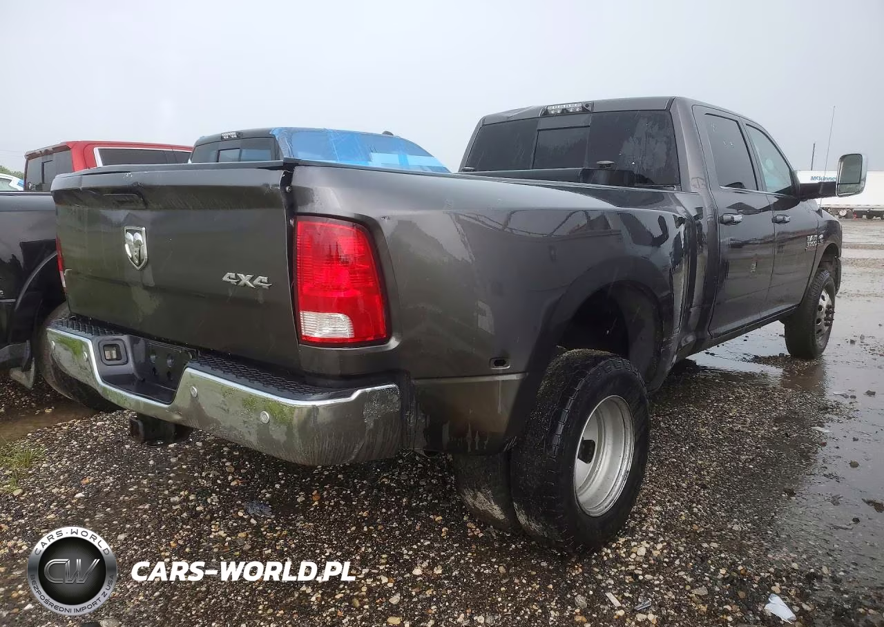 2018 Ram 3500 Slt VIN:3C63RRHL7JG330700 - 3
