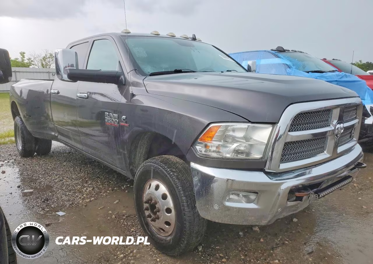 2018 Ram 3500 Slt VIN:3C63RRHL7JG330700 - 4