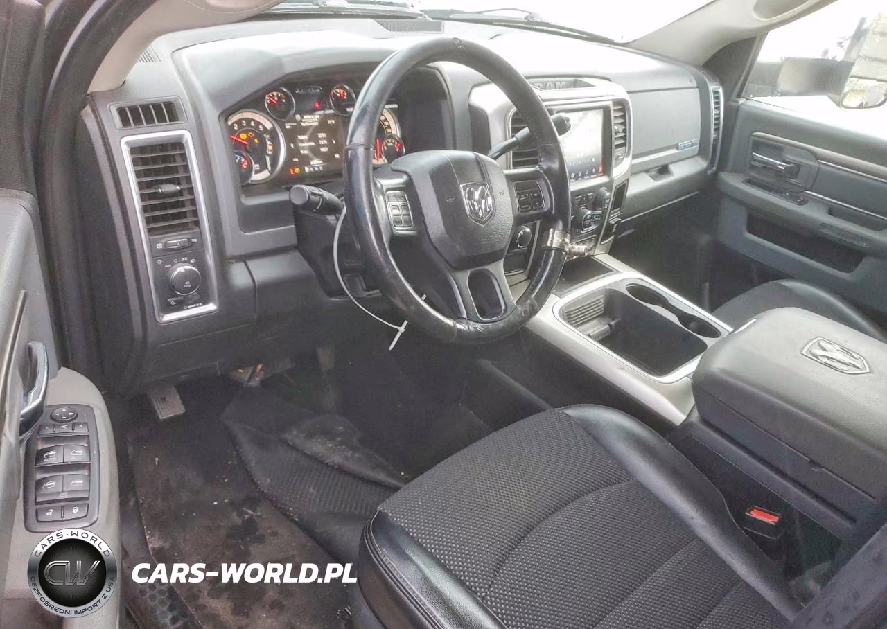 2018 Ram 3500 Slt VIN:3C63RRHL7JG330700 - 8