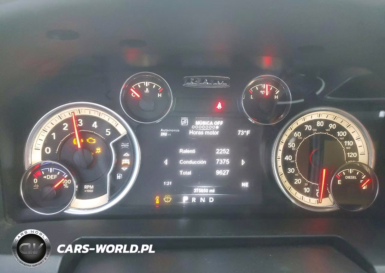 2018 Ram 3500 Slt VIN:3C63RRHL7JG330700 - 9