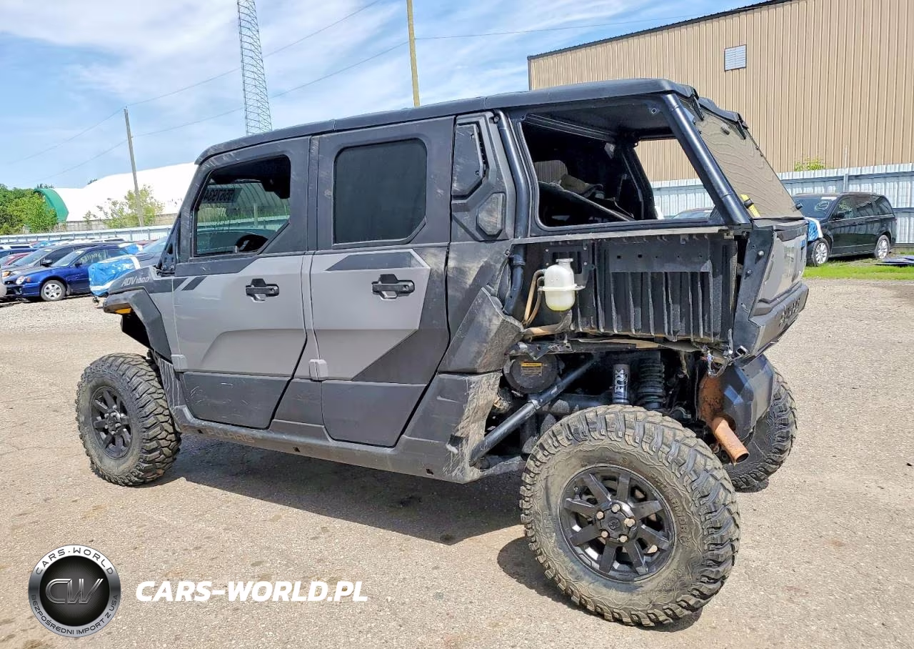 2026 Polaris Xpedition Adv 1000 Utility Vehicle VIN:3NSGZW99XTM197123 - 3
