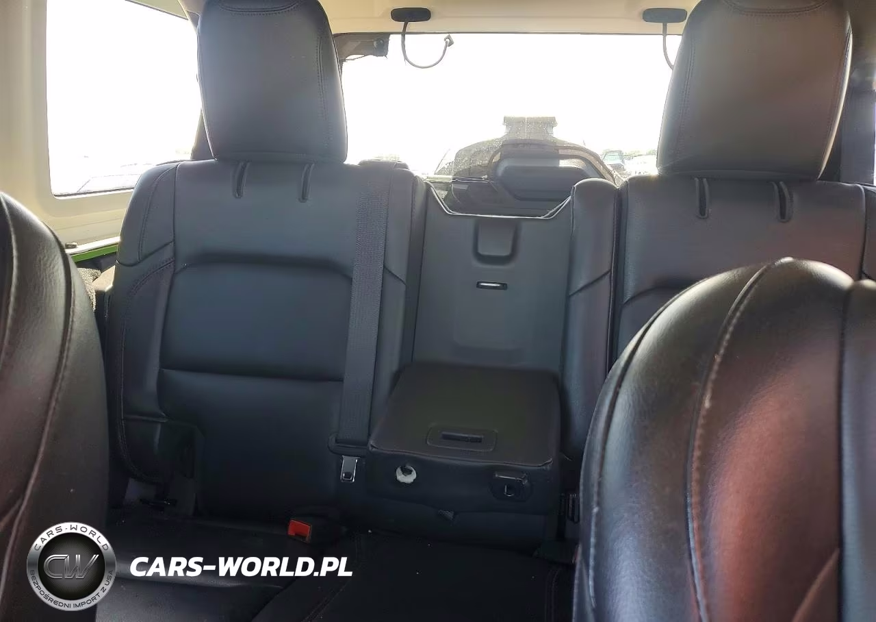 2019 Jeep Wrangler Unlimited Rubicon VIN:1C4HJXFN6KW525995 - 10