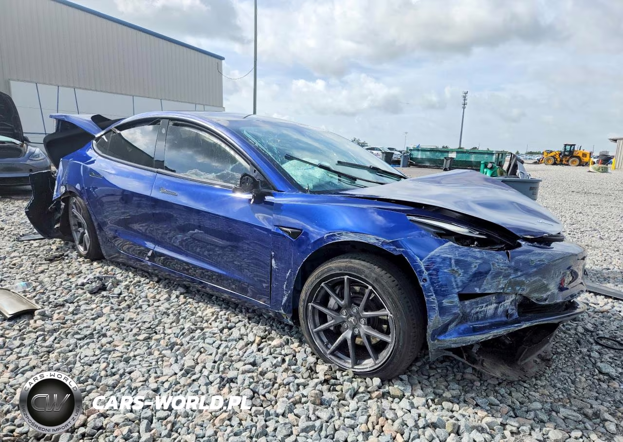 2021 Tesla Model 3 VIN:5YJ3E1EB2MF032678 - 4