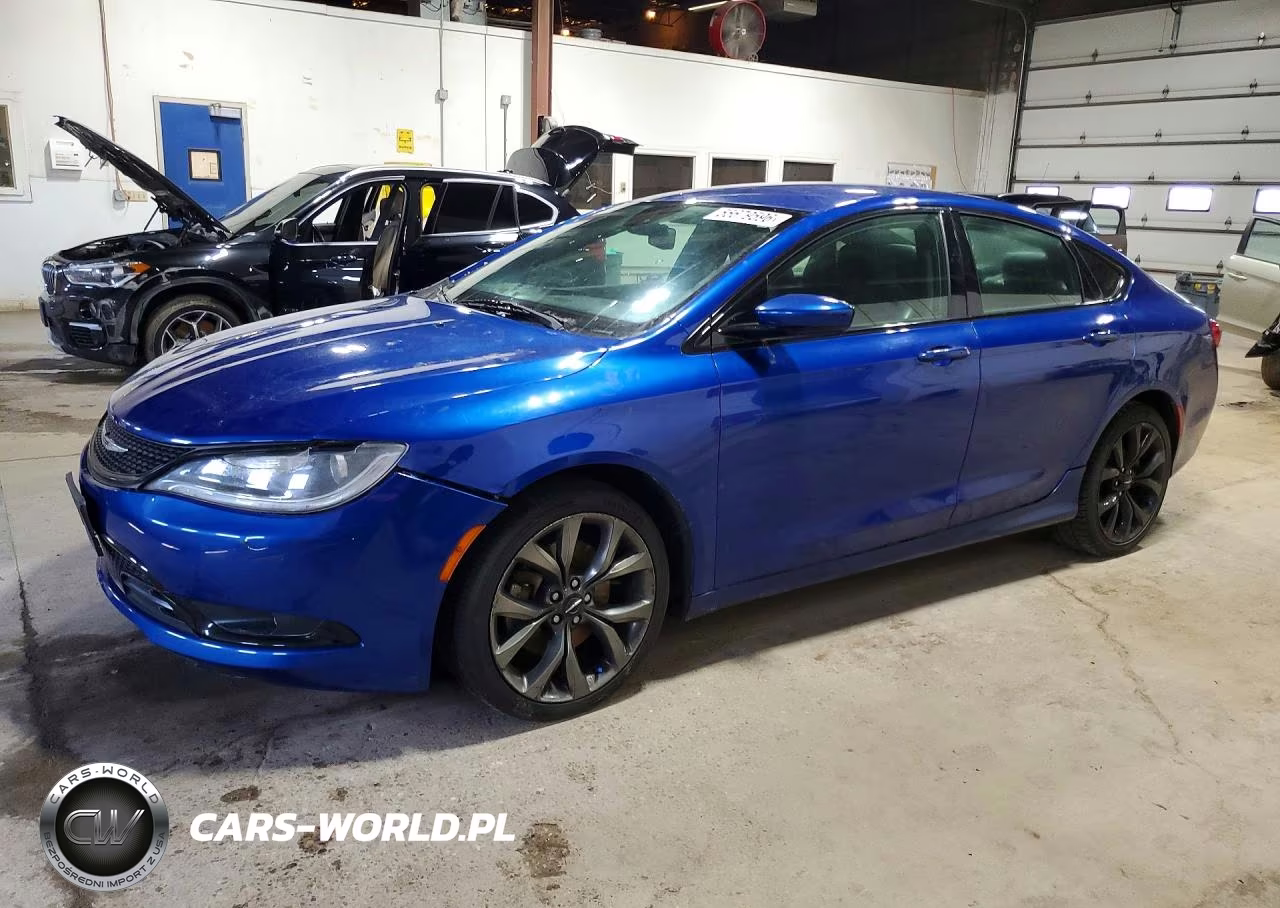 2016 Chrysler 200 S – zdjęcie 1 z 13