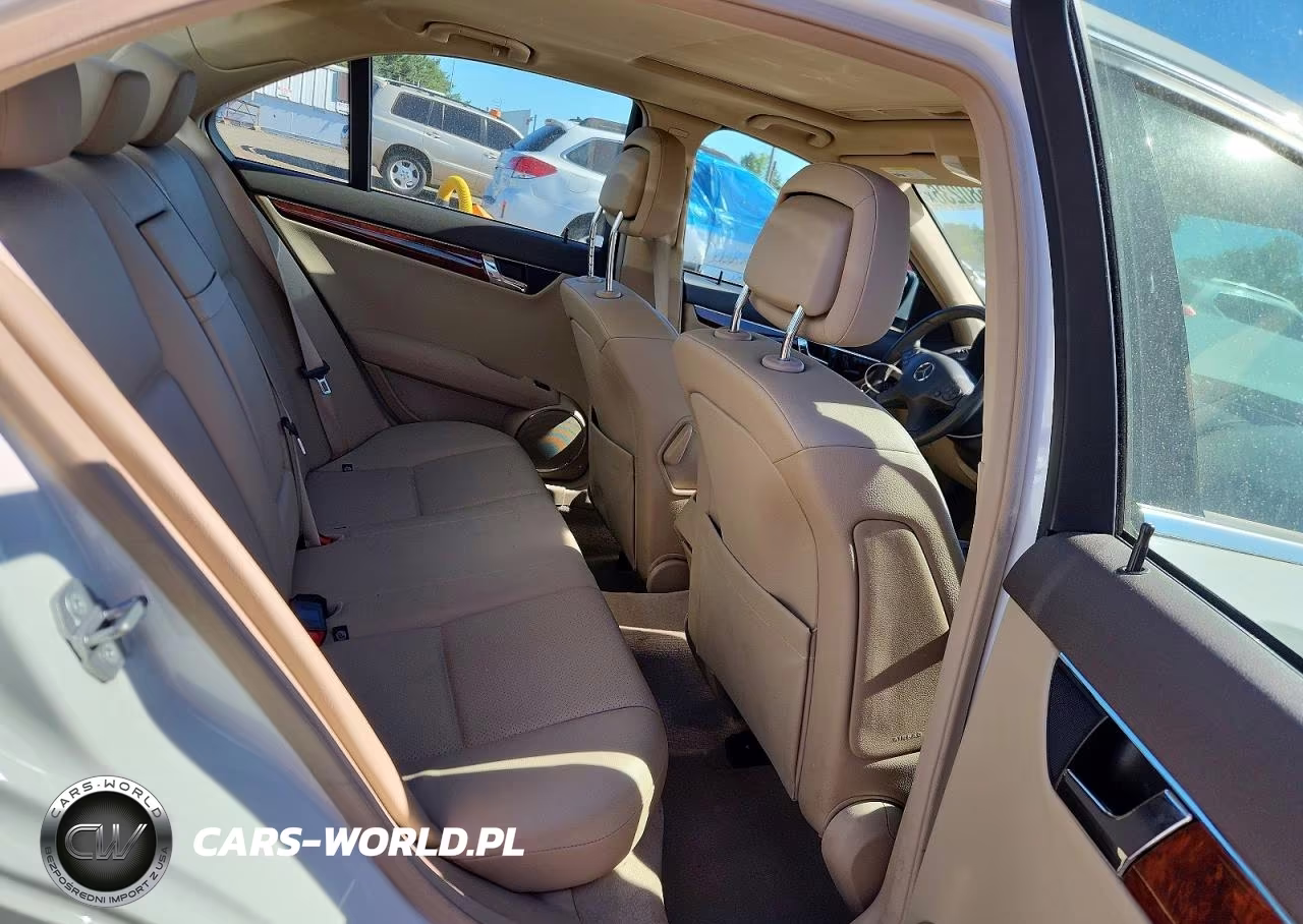2009 Mercedes-Benz C 300 4Matic VIN:WDDGF81X89R046049 - 10
