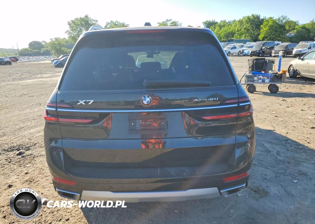 2025 BMW X7 xDrive40I VIN:5UX23EM06S9X68120 - 6