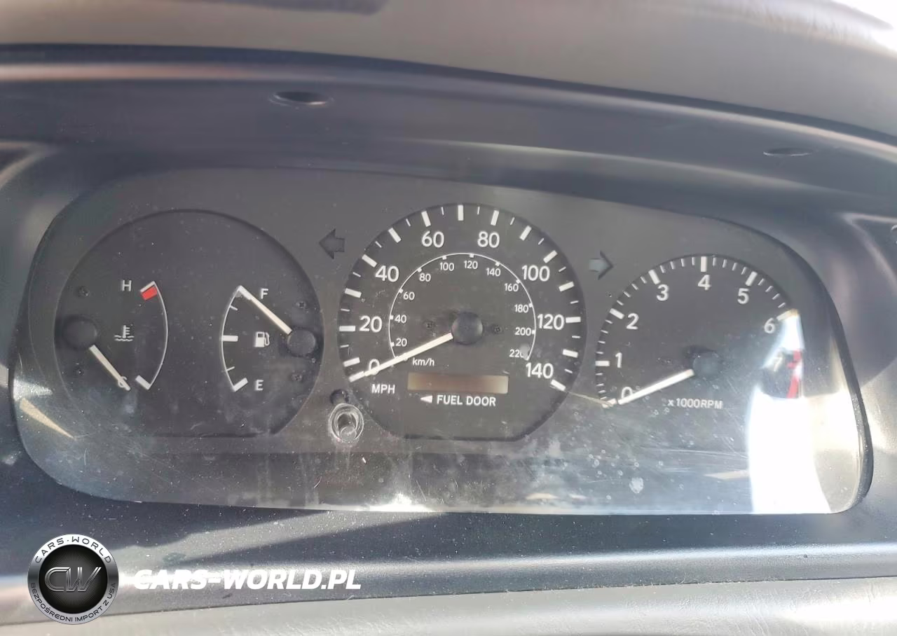 2000 Toyota Camry Ce VIN:4T1BG22K4YU714132 - 9