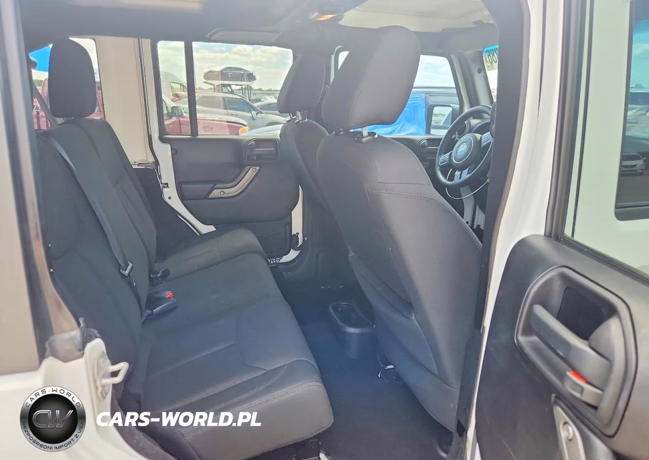 2016 Jeep Wrangler Unlimited Sport VIN:1C4BJWDG5GL160318 - 11