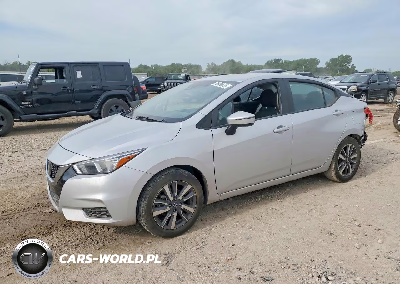 2021 Nissan Versa Sv