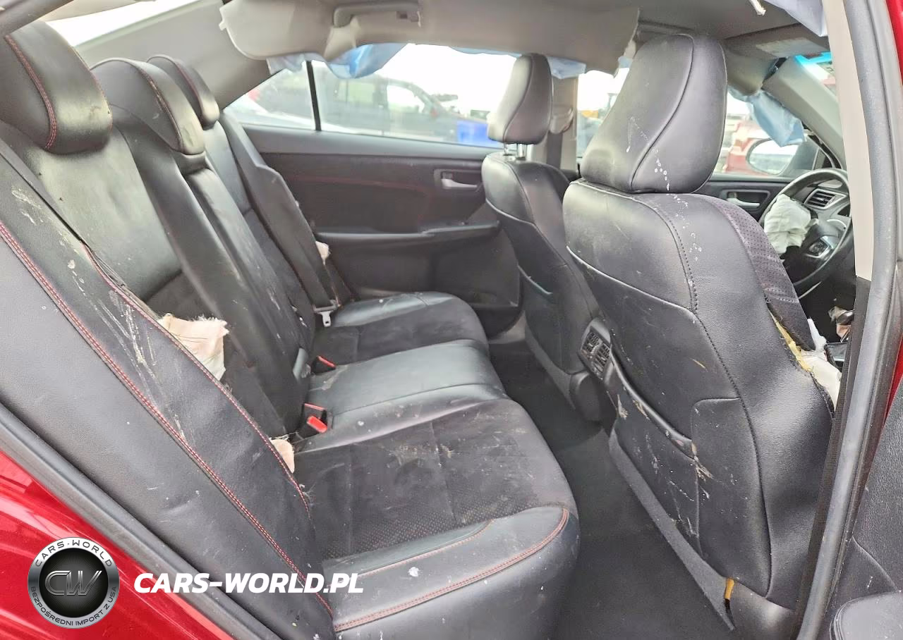 2015 Toyota Camry Xse VIN:4T1BF1FK2FU875356 - 10