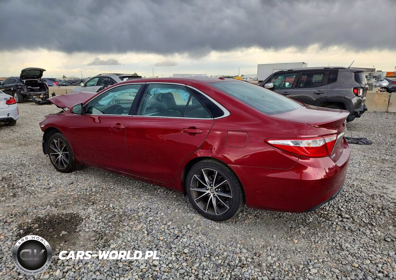 2015 Toyota Camry Xse VIN:4T1BF1FK2FU875356 - 2