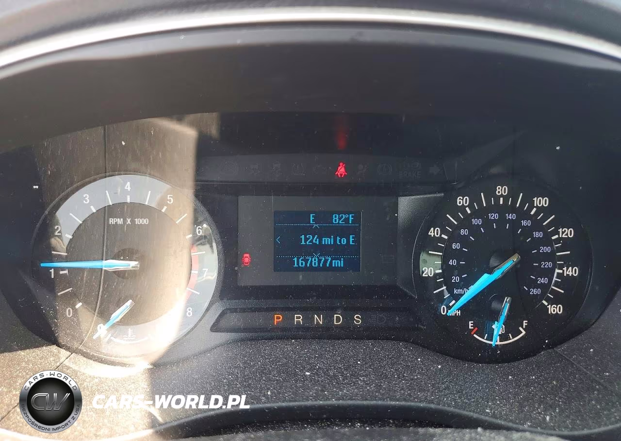 2016 Ford Fusion S VIN:3FA6P0G71GR342694 - 9