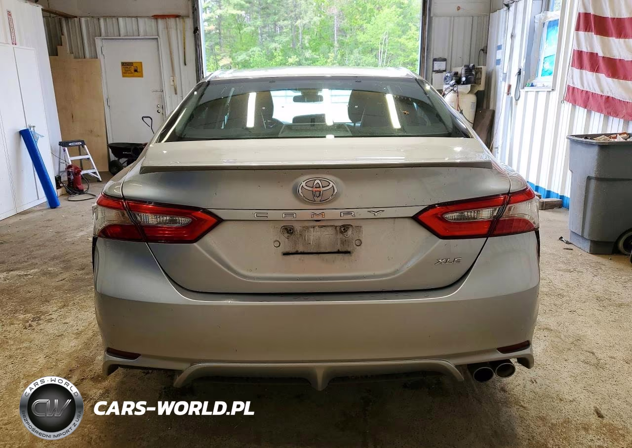 2018 Toyota Camry Se VIN:4T1B11HK9JU093091 - 6
