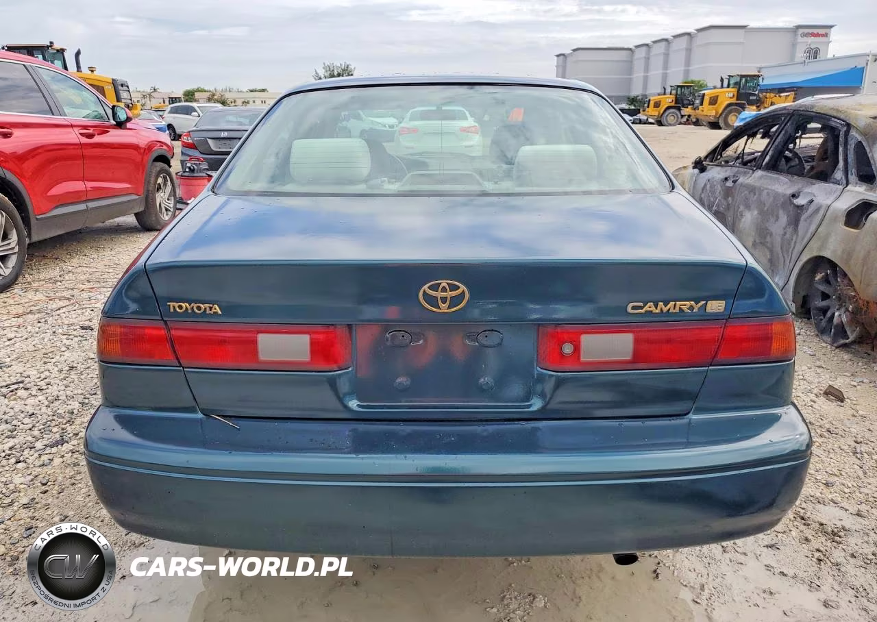 1998 Toyota Camry Le VIN:4T1BG22K9WU210415 - 6