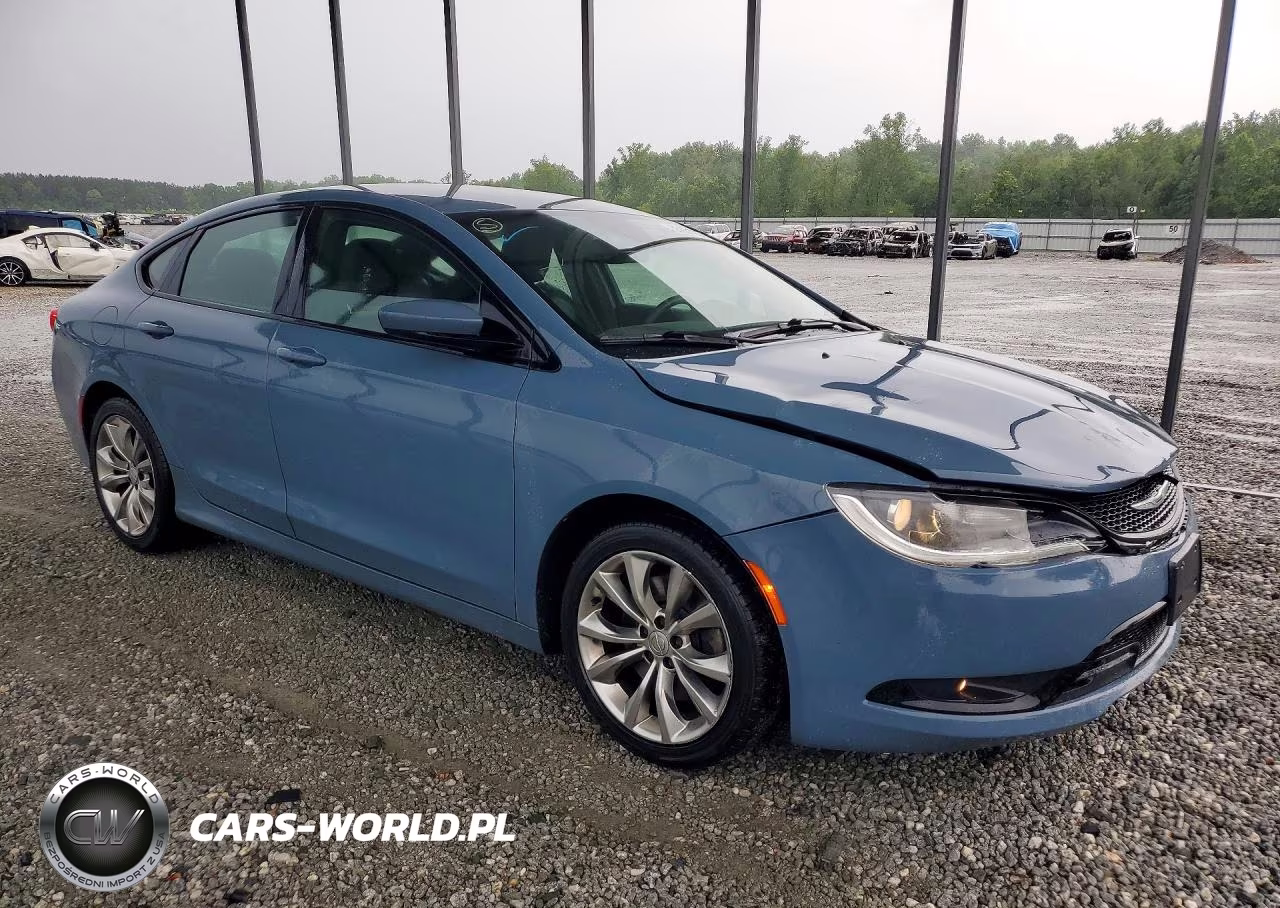 2015 Chrysler 200 S VIN:1C3CCCBG9FN678164 - 4