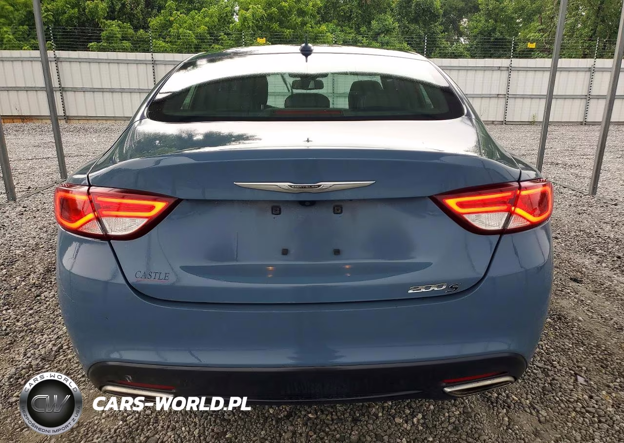 2015 Chrysler 200 S VIN:1C3CCCBG9FN678164 - 6