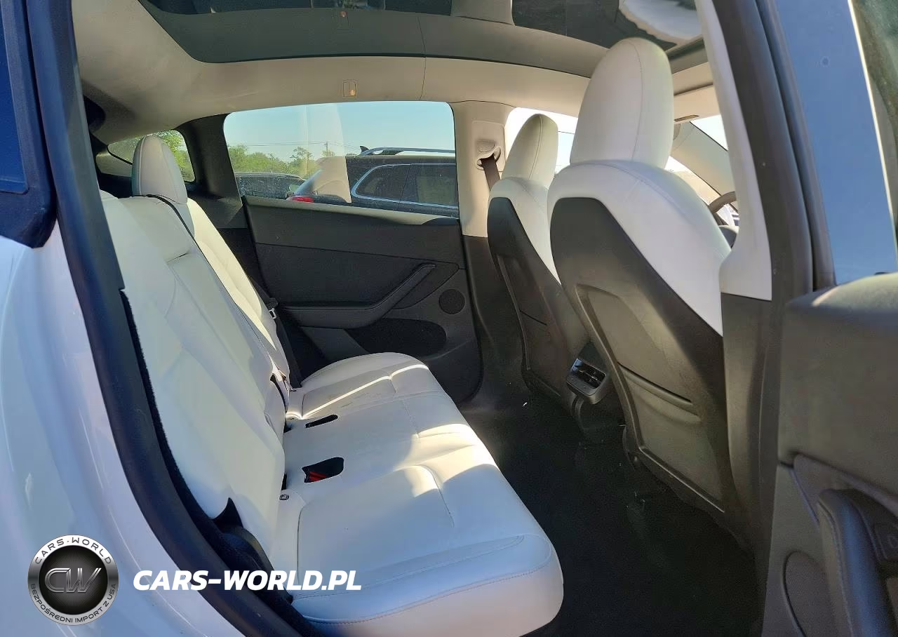2023 Tesla Model Y VIN:7SAYGDEE9PA106758 - 11