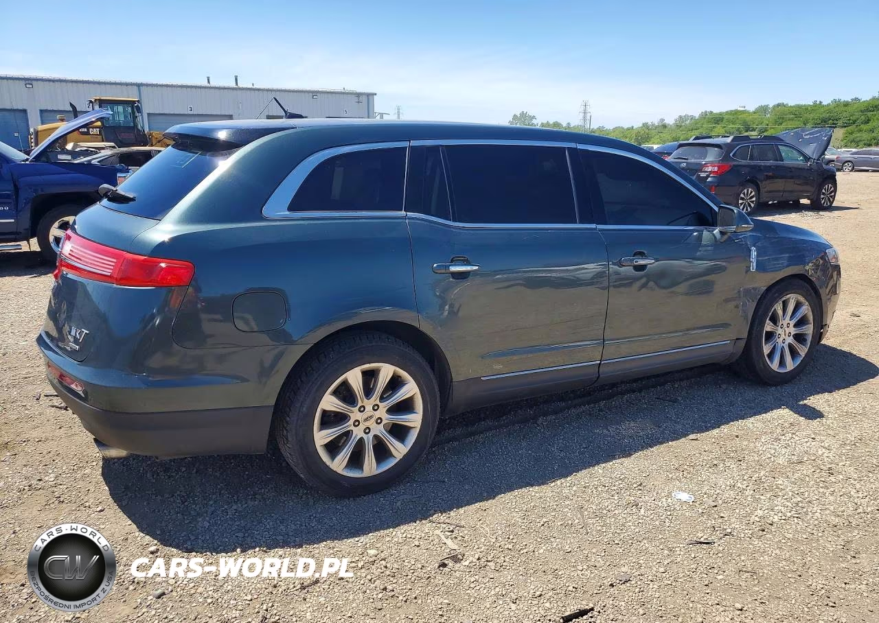 2015 Lincoln Mkt VIN:2LMHJ5AT8FBL03024 - 3