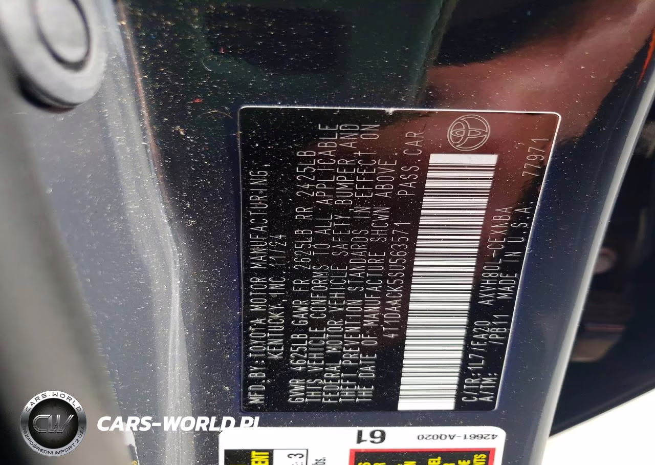 2025 Toyota Camry Le VIN:4T1DAACK5SU563571 - 13