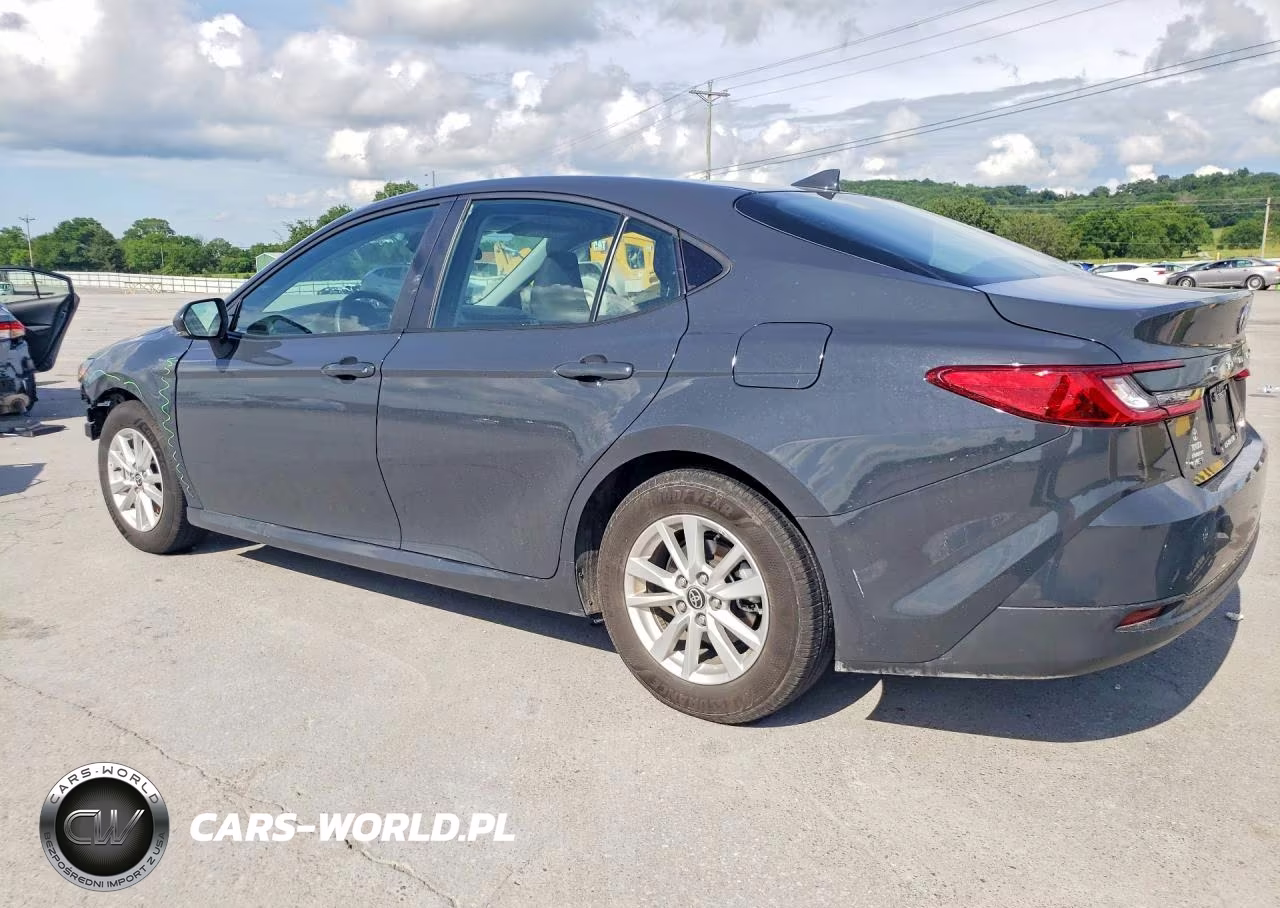 2025 Toyota Camry Le VIN:4T1DAACK5SU563571 - 2