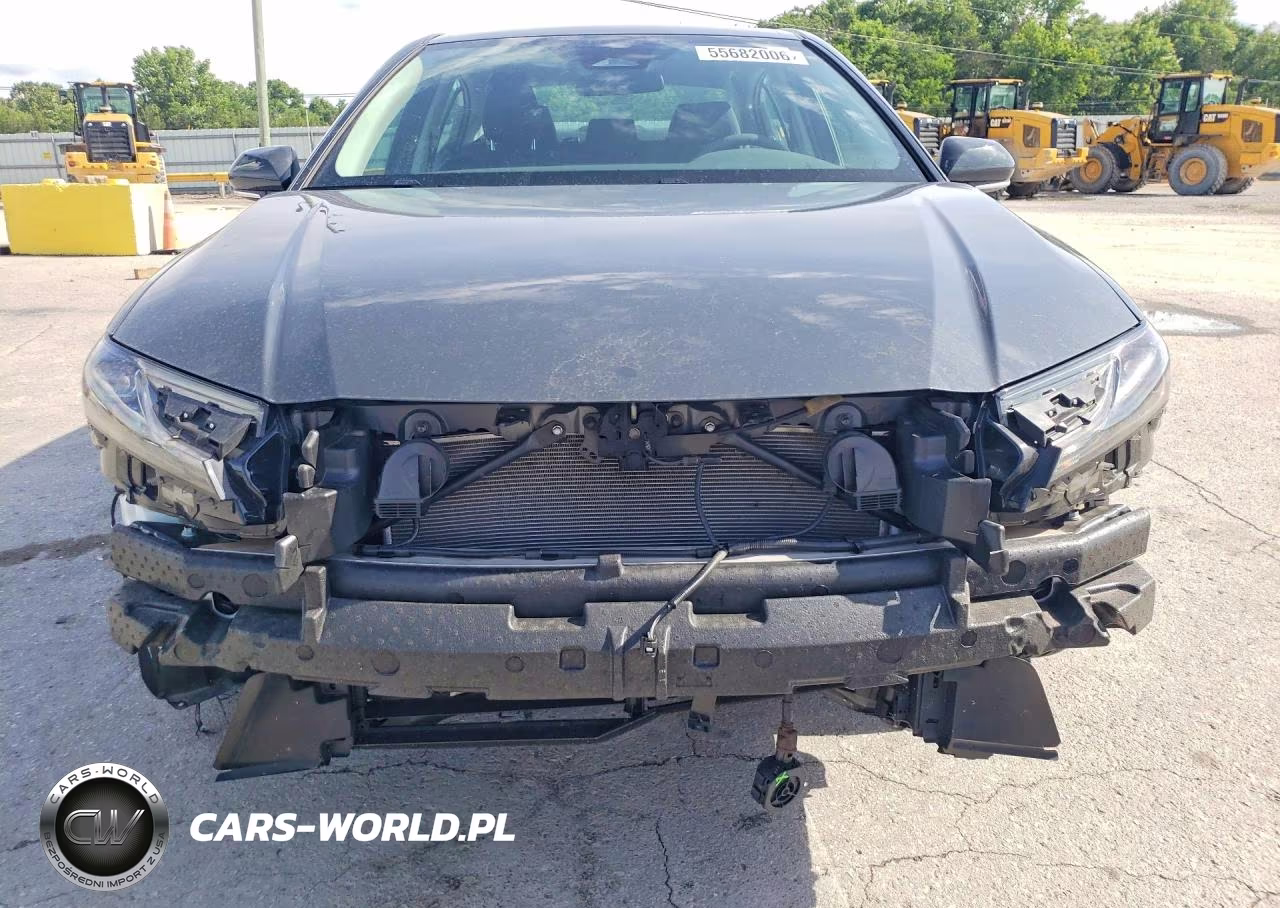 2025 Toyota Camry Le VIN:4T1DAACK5SU563571 - 5
