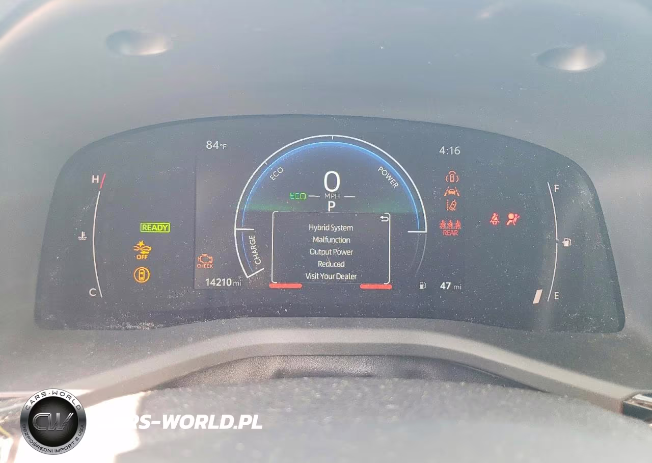 2025 Toyota Camry Le VIN:4T1DAACK5SU563571 - 9