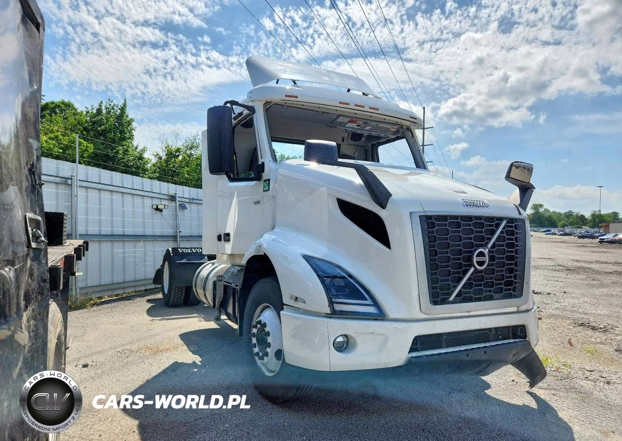 2023 Volvo Vnr Semi Truck