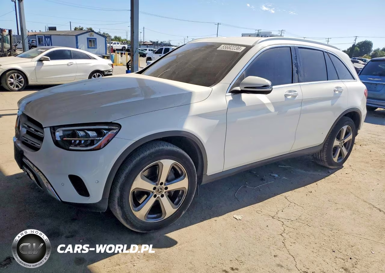 2022 Mercedes-Benz Glc 300 – zdjęcie 1 z 13