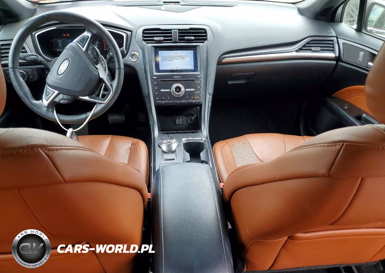 2019 Ford Fusion Titanium VIN:3FA6P0RU2KR208255 - 8