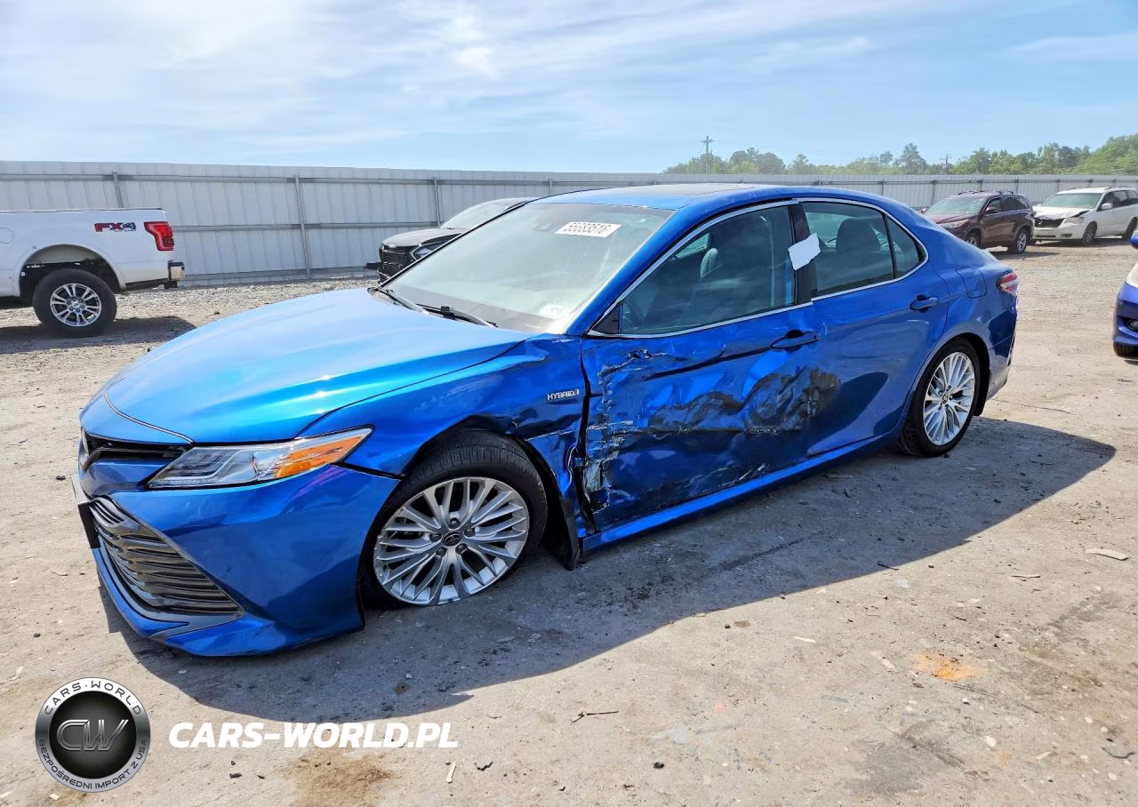 2020 Toyota Camry Xle – zdjęcie 1 z 12