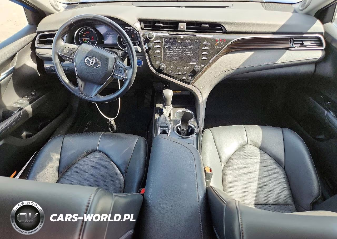 2020 Toyota Camry Xle VIN:4T1F31AK2LU015843 - 8